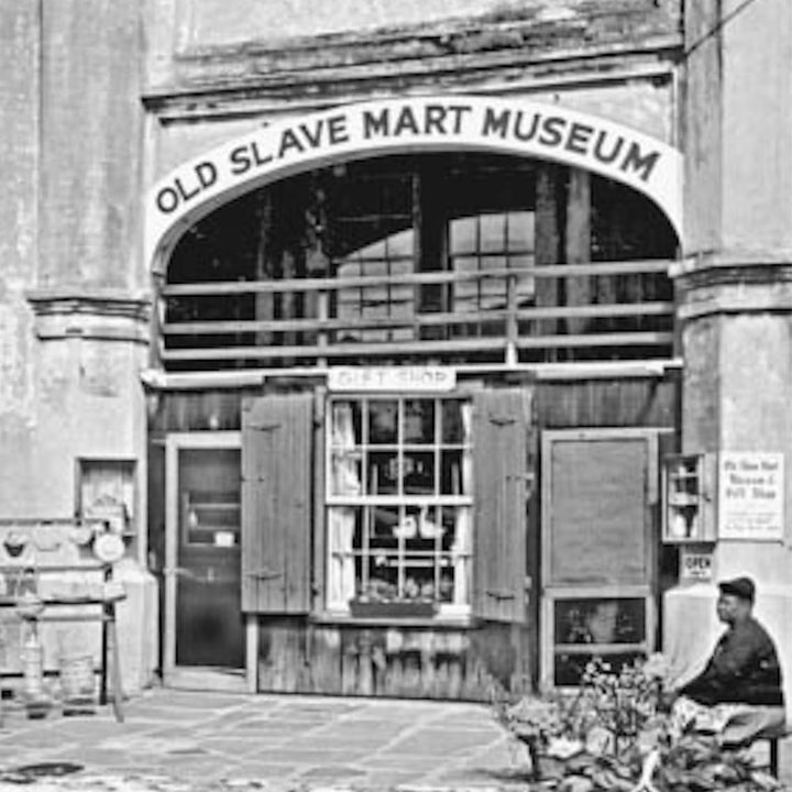 Sweetgrass Baskets and the Gullah Tradition
